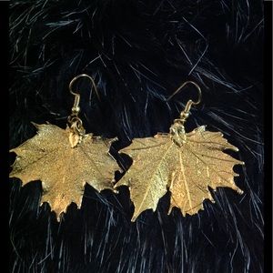 2/$40 ✨18K GP EARRINGS